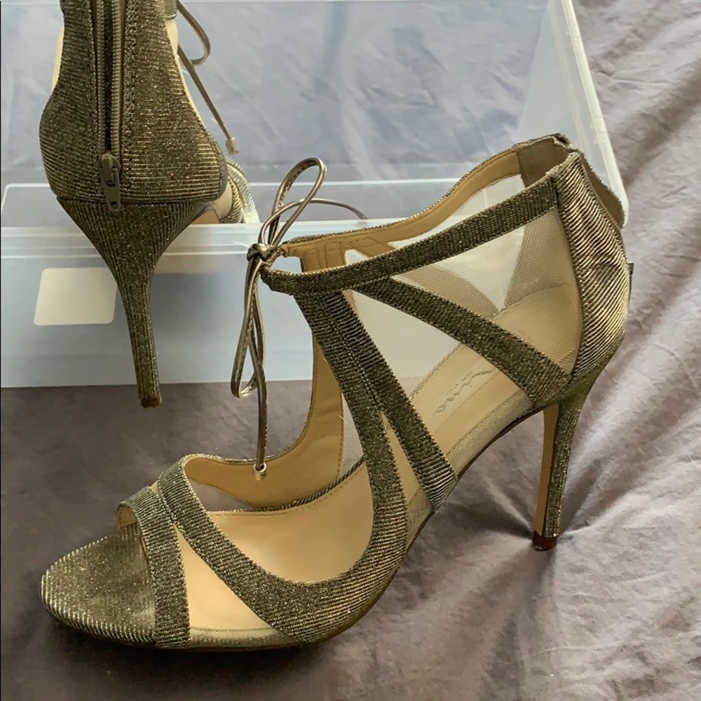Shoes - Picture 2 of 3